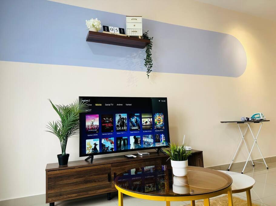 Apartment Mvc30#family 8pax 3 Sunway Velocity Mall Cheras Ikea Mytown Short Walk To Mrt & Lrt Maluri *